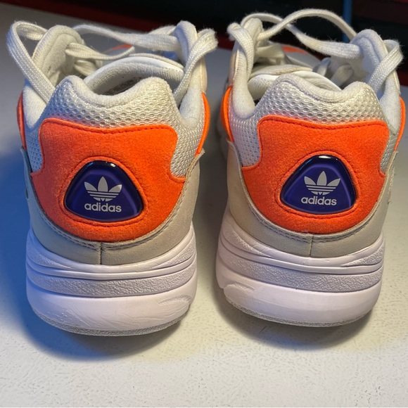 Adidas Yung 96 Size 11 pre owned. - Picture 2 of 10